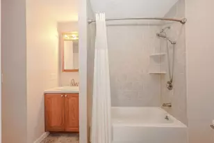 24B Rockingham St, Lowell, MA 01852 - Photo 26