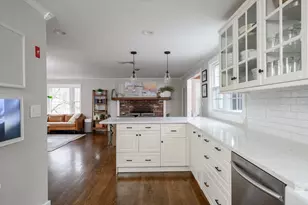 26 French St, Hingham, MA 02043 - Photo 8