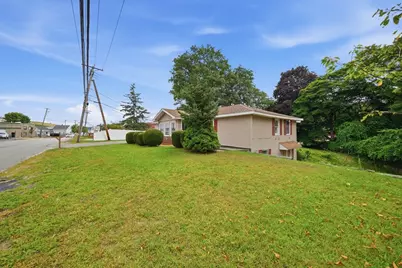 218 Stedman St, Lowell, MA 01851 - Photo 38