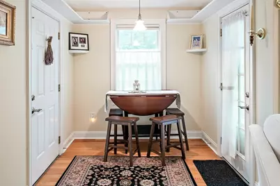 405 E 3rd St #2, Boston, MA 02127 - Photo 4