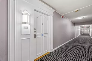 20 Hammond Pond Pkwy, Newton, MA 02467 - Photo 10