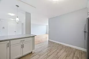 20 Hammond Pond Pkwy, Newton, MA 02467 - Photo 18