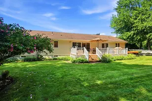 142 Oak Knoll Cir, Ludlow, MA 01056 - Photo 34