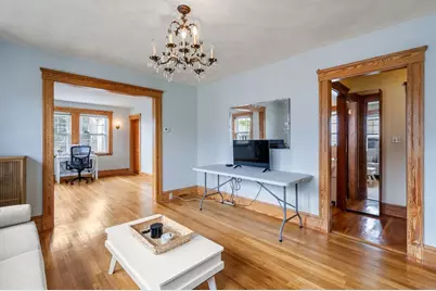 35 Trapelo St, Boston, MA 02135 - Photo 10
