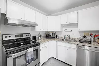 73 Bridge St. #17, Northampton, MA 01060 - Photo 6