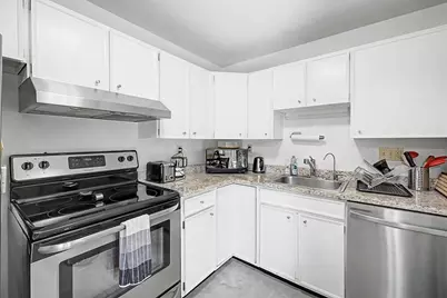 73 Bridge St. #17, Northampton, MA 01060 - Photo 6