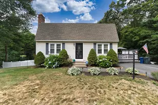 62 Dexter Ave, Dracut, MA 01826 - Photo 1