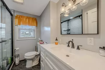 62 Dexter Ave, Dracut, MA 01826 - Photo 12