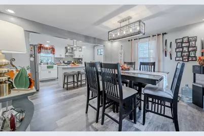 62 Dexter Ave, Dracut, MA 01826 - Photo 6