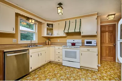 21 Old Bernardston Rd, Northfield, MA 01360 - Photo 8