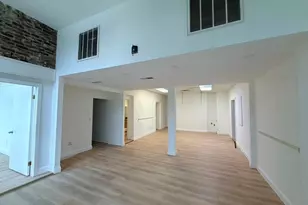 70E Beacon St, Somerville, MA 02143 - Photo 1