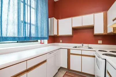 90 McKinstry Ave #221, Chicopee, MA 01013 - Photo 8