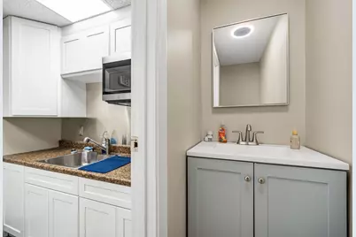 28 Woodland #D, Georgetown, MA 01833 - Photo 14