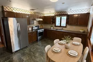 68 Keayne St, Revere, MA 02151 - Photo 4