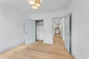 34 Oak St, Boston, MA 02136 - Photo 16