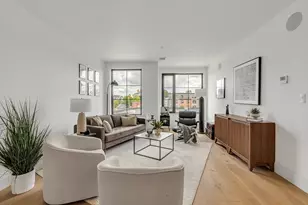 34 Oak St, Boston, MA 02136 - Photo 8
