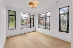34 Oak St, Boston, MA 02136 - Photo 20