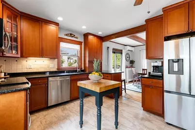 21 Bertram St, Beverly, MA 01915 - Photo 14