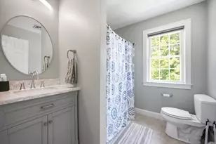 37 Bacon St, Pepperell, MA 01463 - Photo 16