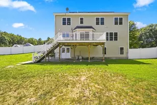 37 Bacon St, Pepperell, MA 01463 - Photo 36