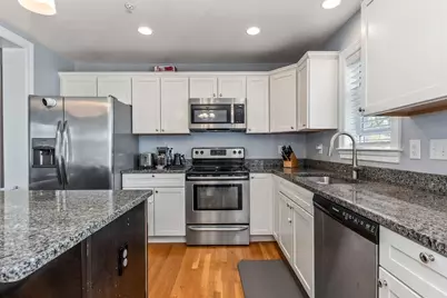 10 Irma St #3, Boston, MA 02124 - Photo 2