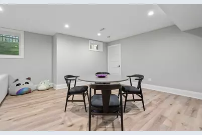 1058 Beacon Street #2, Newton, MA 02459 - Photo 32