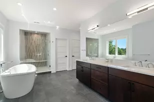 1058 Beacon St, Newton, MA 02459 - Photo 26