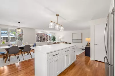 11 Newman St, Revere, MA 02151 - Photo 12