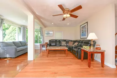 22 Ash St, Wareham, MA 02571 - Photo 14