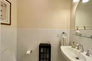 155 Amory St, Brookline, MA 02446 - Photo 10