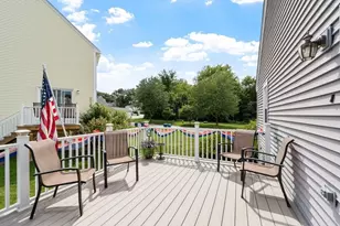 77 Merrimack Meadows Ln, Tewksbury, MA 01876 - Photo 4