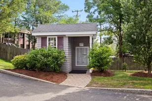 262 Winn St, Burlington, MA 01803 - Photo 36