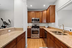 262 Winn St, Burlington, MA 01803 - Photo 12