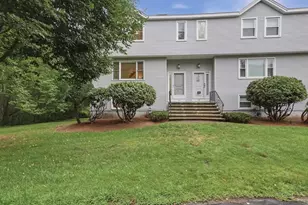 43 Villa Roma Dr, Tewksbury, MA 01876 - Photo 2