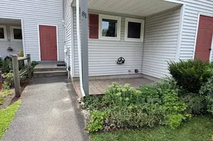 81 Briar Way, Greenfield, MA 01301 - Photo 4