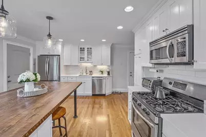 18 Claymont Terrace #18, Boston, MA 02122 - Photo 16