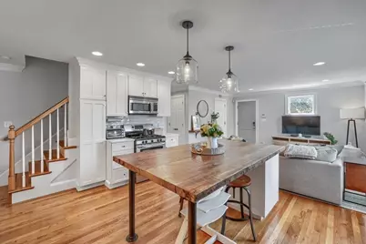 18 Claymont Terrace #18, Boston, MA 02122 - Photo 10
