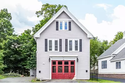 14 West St, East Bridgewater, MA 02333 - Photo 2