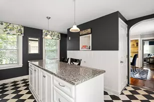 4 Olive St, Newburyport, MA 01950 - Photo 2