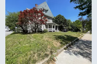 328 Highland St, Worcester, MA 01608 - Photo 2