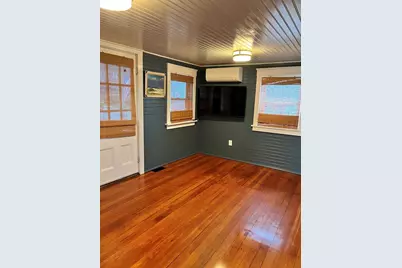 26 Harvard St, Fairhaven, MA 02719 - Photo 20