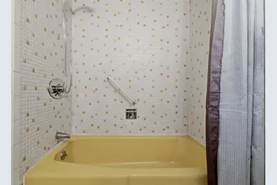 1002 Paradise Rd #1C, Swampscott, MA 01907 - Photo 20