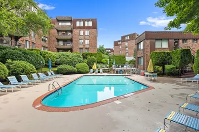 1002 Paradise Rd #1C, Swampscott, MA 01907 - Photo 22