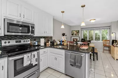 28 Pemberton St #B, Walpole, MA 02081 - Photo 10