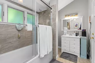 28 Pemberton St, Walpole, MA 02081 - Photo 20