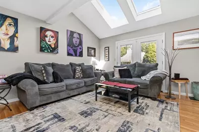 28 Pemberton St #B, Walpole, MA 02081 - Photo 8