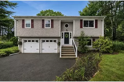 121 Dean St, Seekonk, MA 02771 - Photo 2