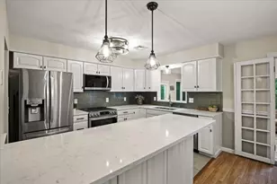 121 Dean St, Seekonk, MA 02771 - Photo 14