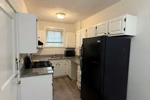 520 High, Medford, MA 02155 - Photo 4