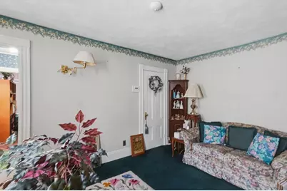 561-R E 5th St, Boston, MA 02127 - Photo 4